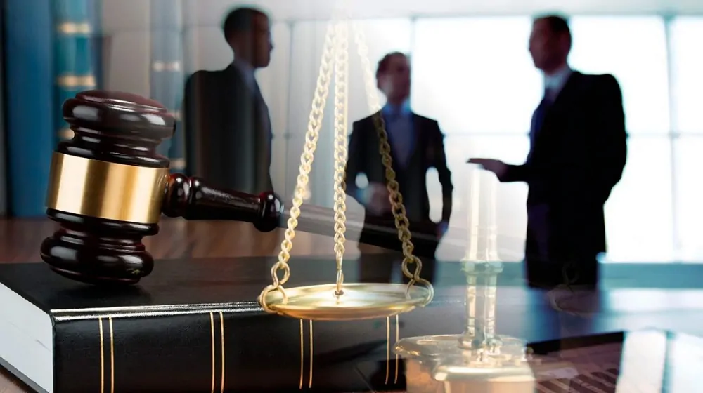 Гражданские споры: почему важно обратиться к адвокату заранее